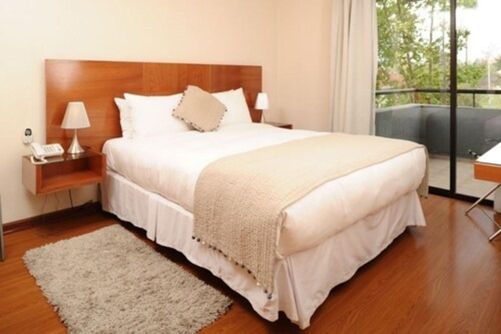 Time Stay - Essential Apartments Santiago Buitenkant foto