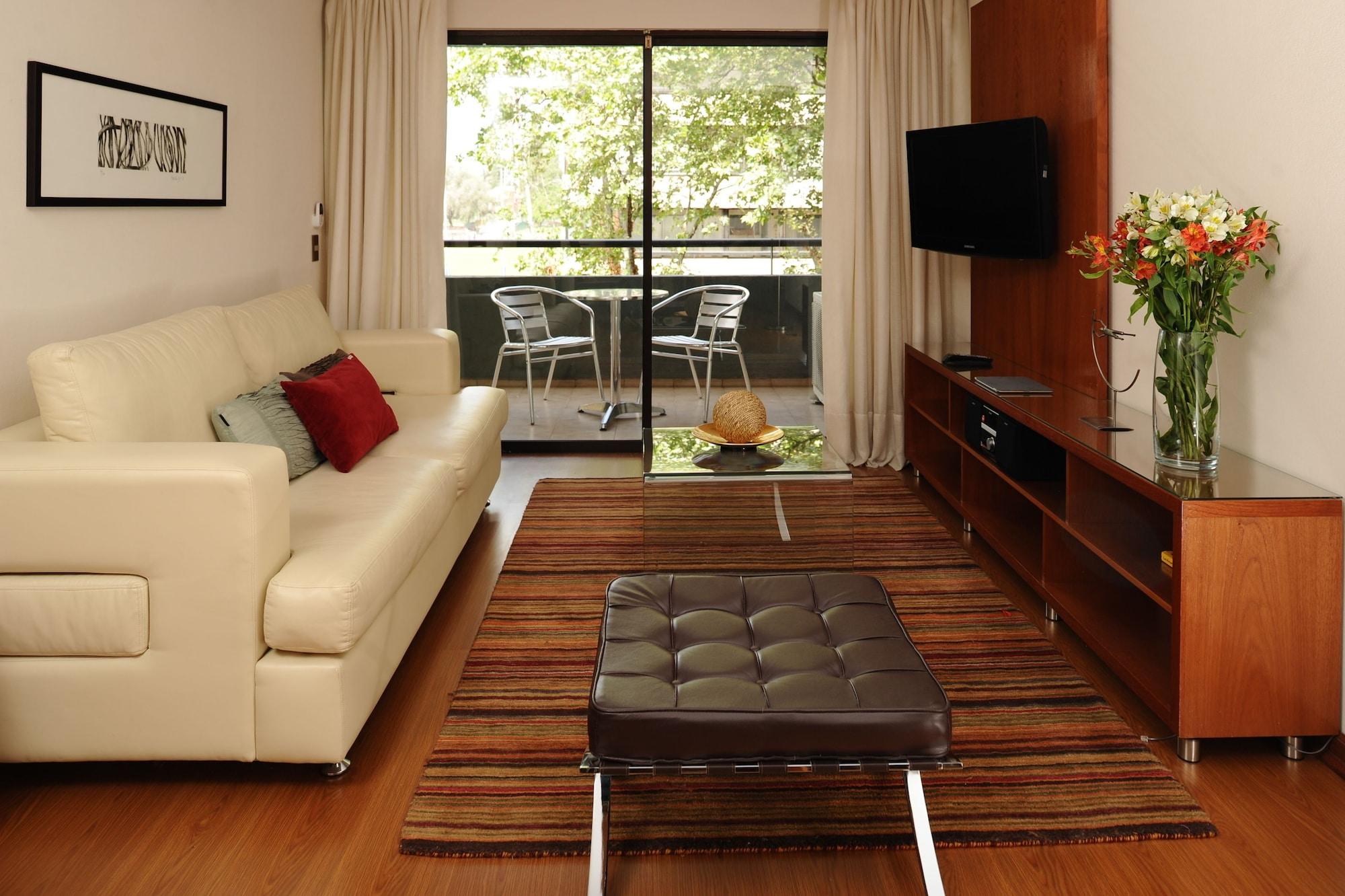 Time Stay - Essential Apartments Santiago Buitenkant foto