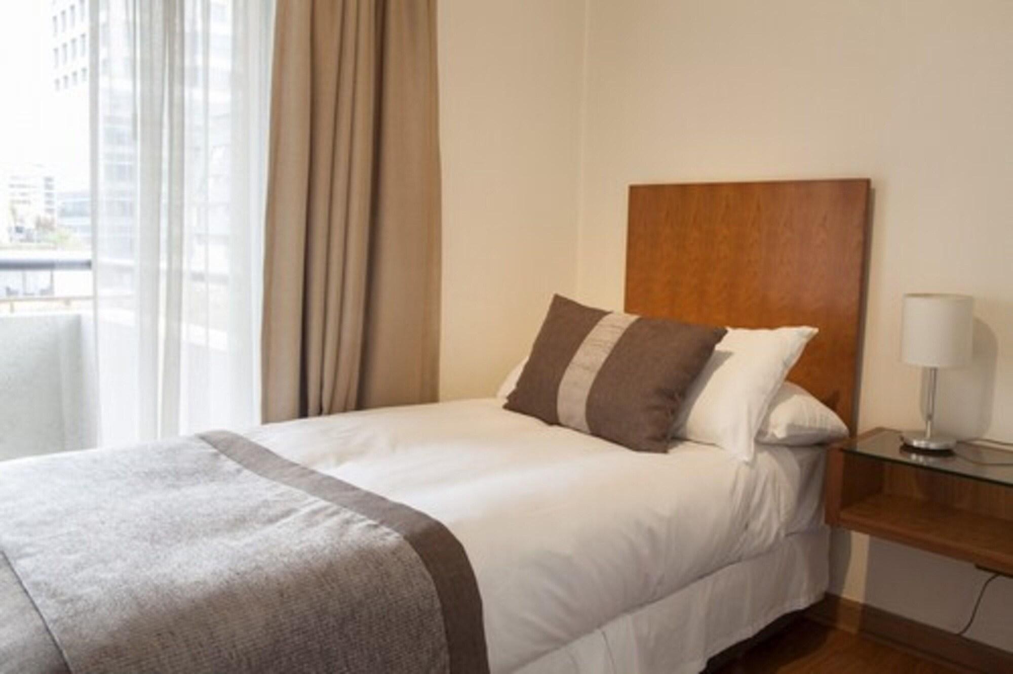 Time Stay - Essential Apartments Santiago Buitenkant foto