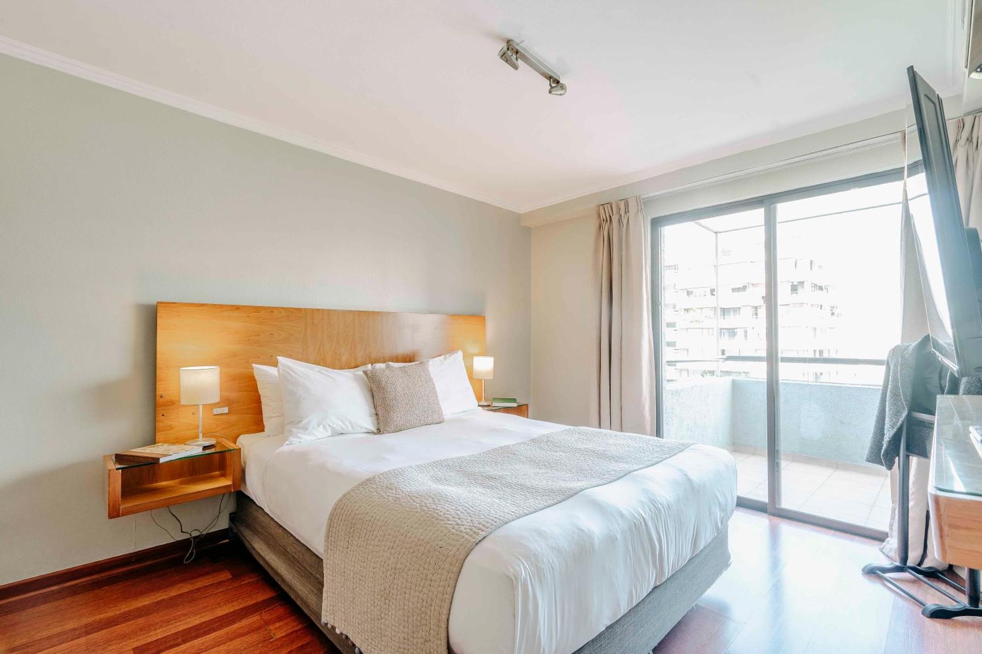 Time Stay - Essential Apartments Santiago Buitenkant foto