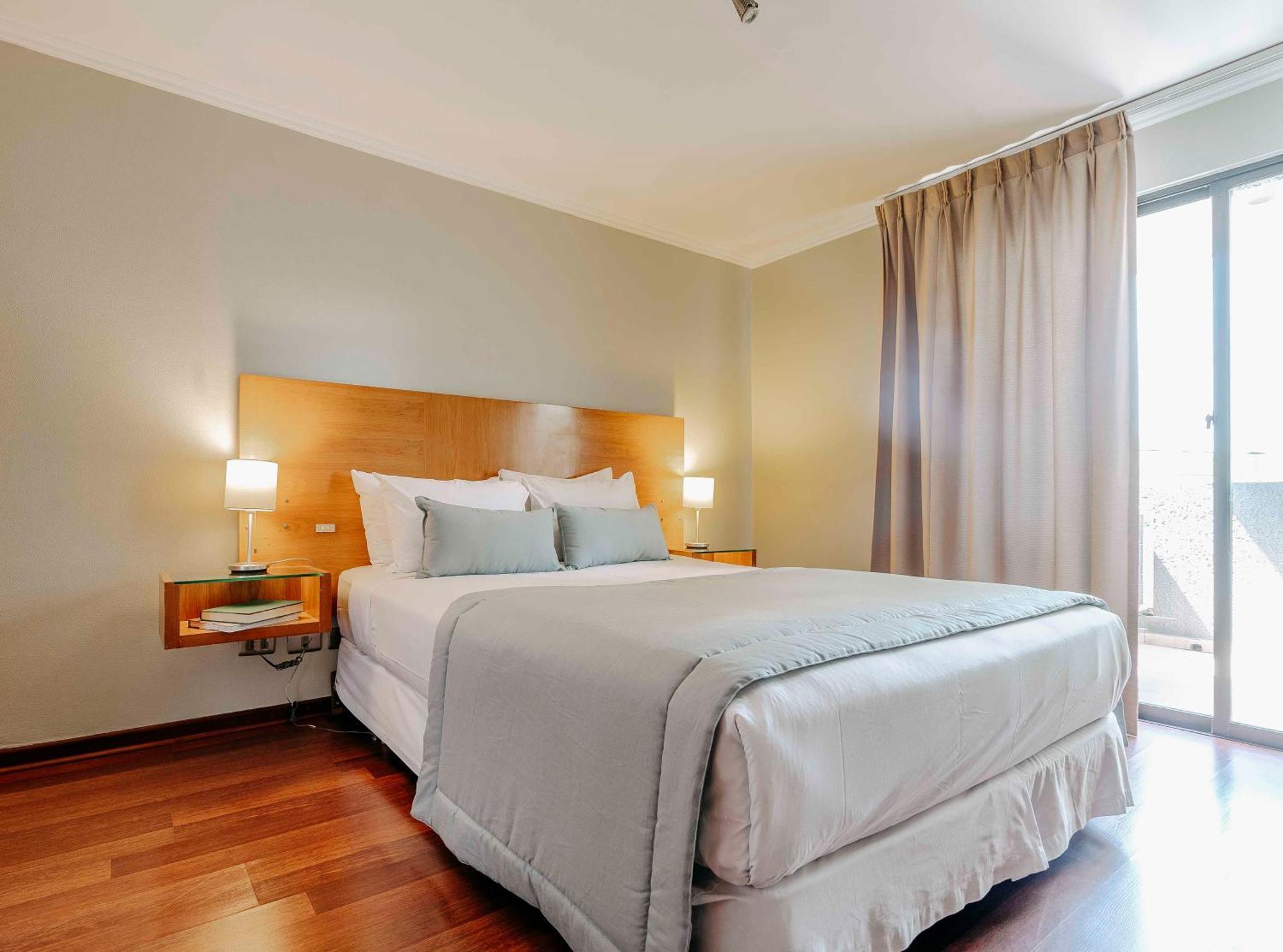 Time Stay - Essential Apartments Santiago Buitenkant foto