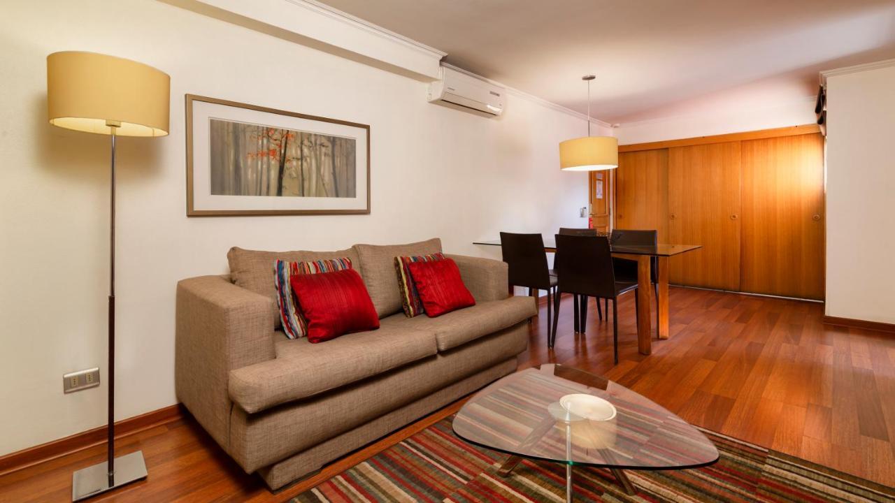 Time Stay - Essential Apartments Santiago Buitenkant foto
